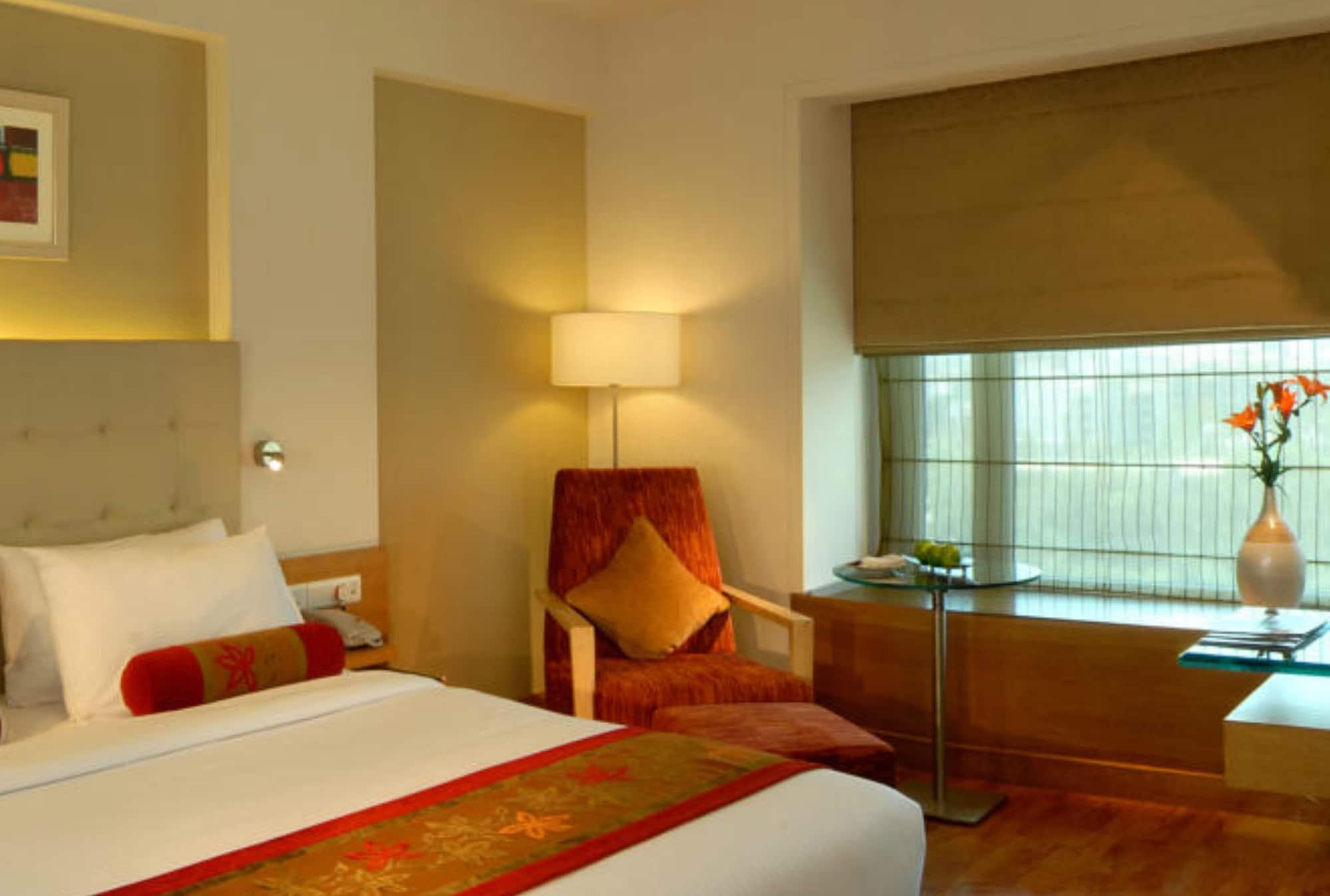 Radisson Mumbai Goregaon Exterior foto