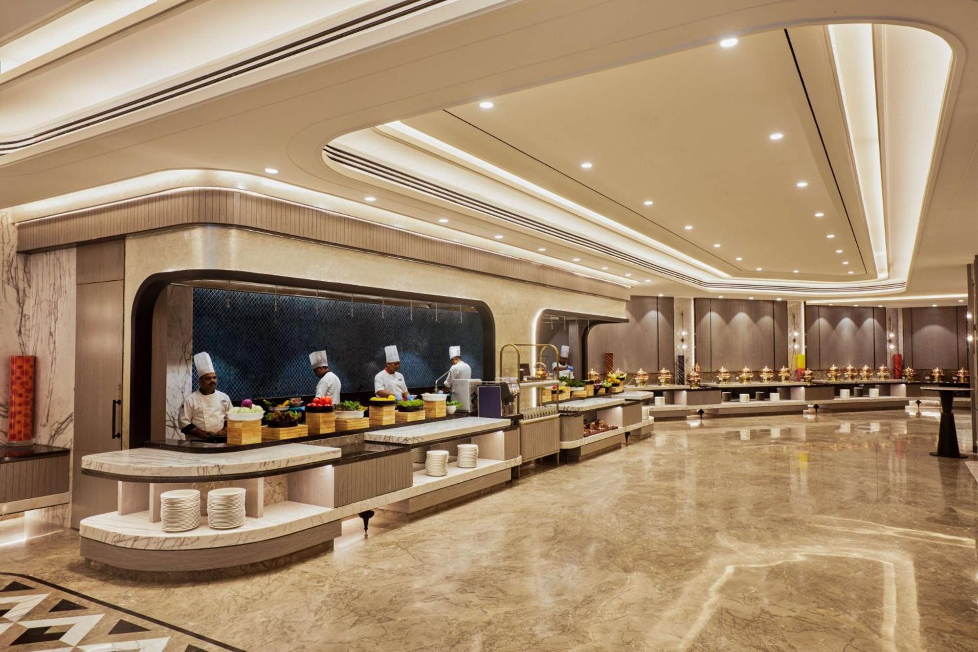 Radisson Mumbai Goregaon Exterior foto